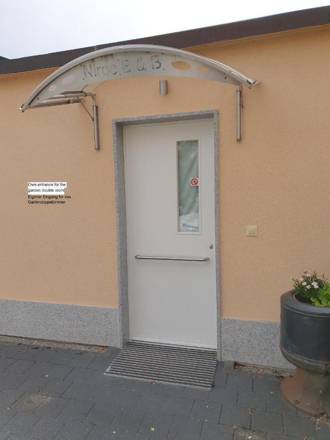 Birsfelden Niros Bed & Breakfast المظهر الخارجي الصورة