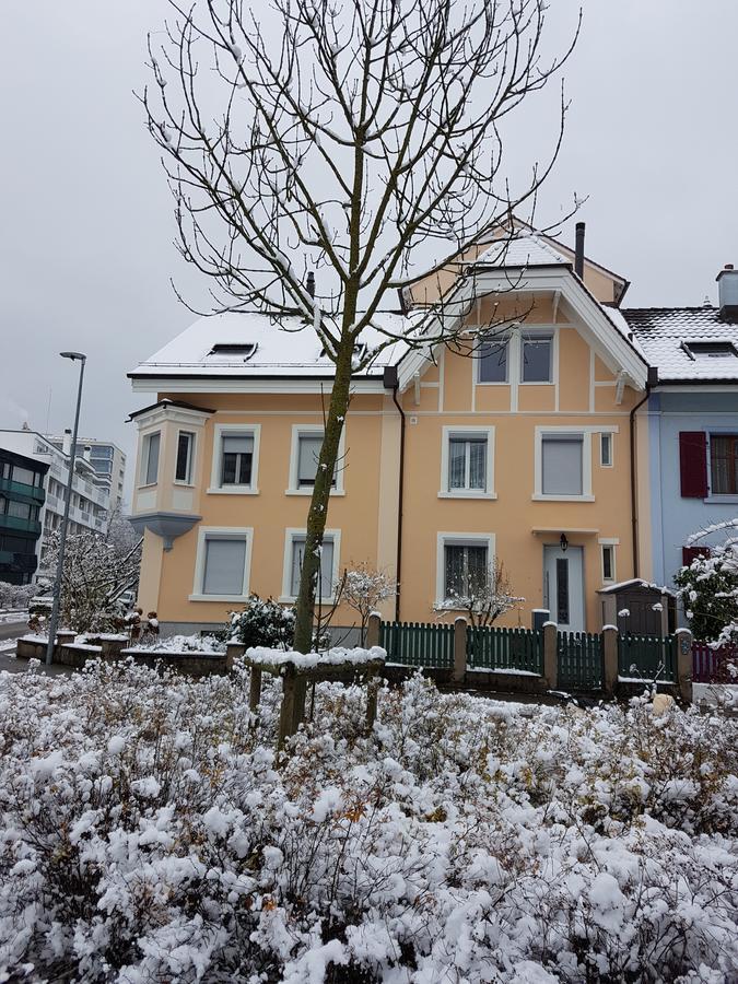 Birsfelden Niros Bed & Breakfast المظهر الخارجي الصورة