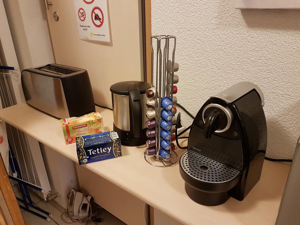 Birsfelden Niros Bed & Breakfast المظهر الخارجي الصورة